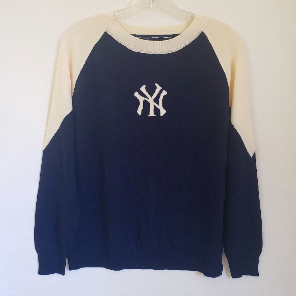 NY Yankees Navy and Cream Raglan Crewneck Knit Sweater with Embroidered Logo